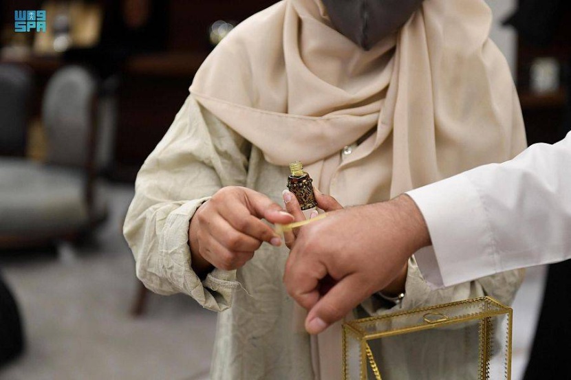 العود سيد العطور .. هل ما زال قادرا على المنافسة؟