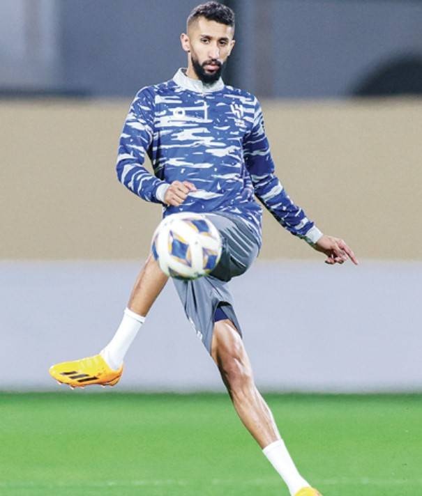 الهلال .. تطبيق تكتيك أوراوا