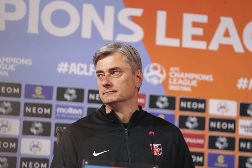 سكورزا: سنوقف الهلال وإيجالو دفاعيا