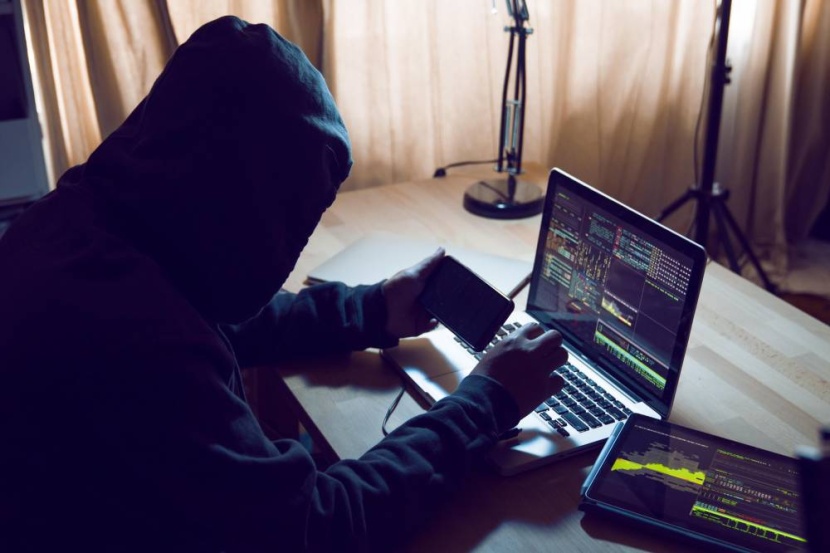 حان وقت ضم منصات التواصل الاجتماعي إلى جيش محاربة الاحتيال
