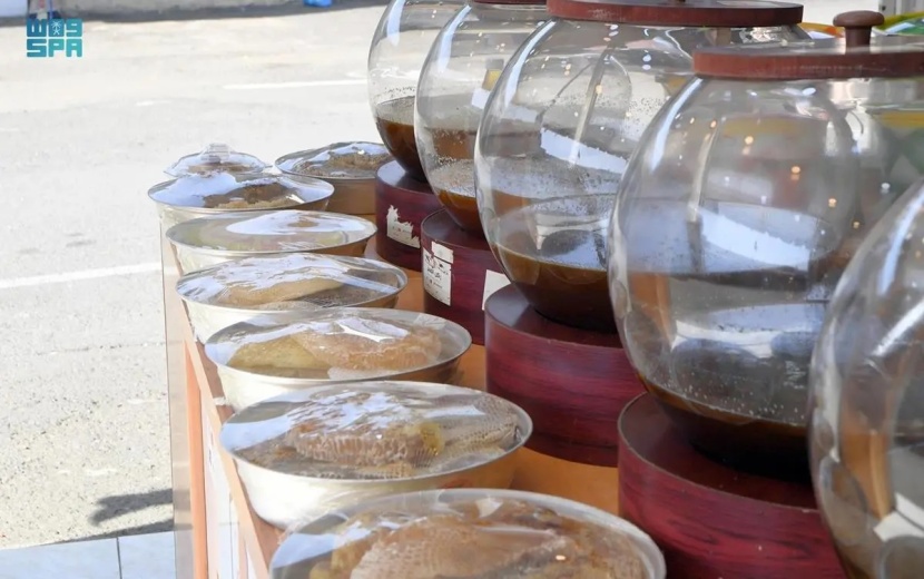 عسل السدر .. مذاق عالمي بنكهة سعودية