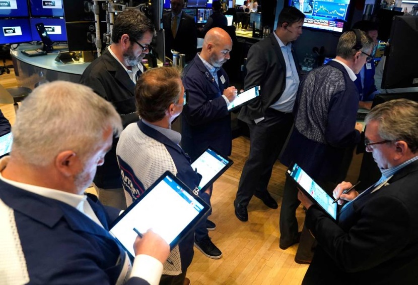 «وول ستريت» تصعد بعد توقعات إيجابية من «إنفيديا» .. التقدم في محادثات سقف الدين يعزز المعنويات