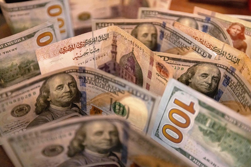 "فيتش" تخفض تصنيف مصر الائتماني إلى "B" مع نظرة مستقبلية سلبية