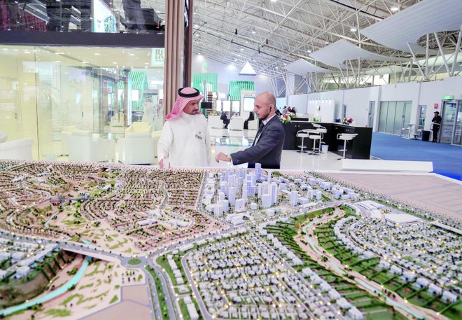ضبط 244 مشروعا مخالفا لنظام البيع على الخريطة خلال النصف الأول