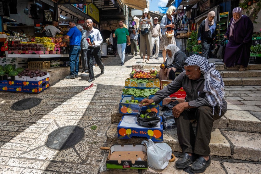 أسواق القدس تعيش أوضاعا اقتصادية صعبة
