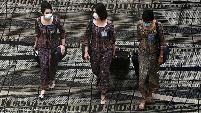 نتائج سياسة كوفيد .. عقاب لـ «كاثي باسيفيك» ومكافأة لمنافستها «السنغافورية»