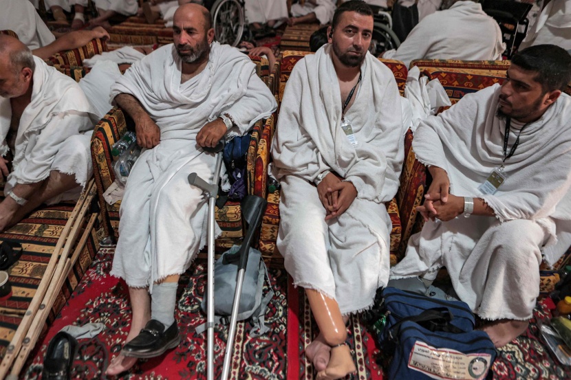 حجاج من أصحاب الهمم السوريين 