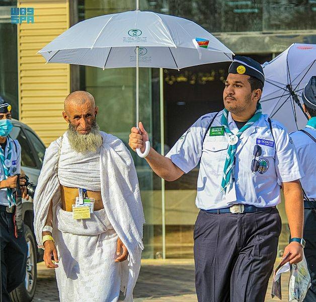الكشافة .. جهود عظيمة لخدمة الحجاج