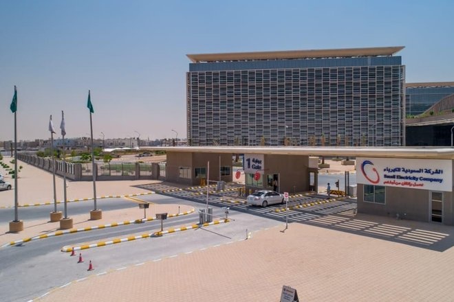 "السعودية للكهرباء" تستثمر 1.4 مليار ريال لربط وتعزيز موثوقية الشبكة الكهربائية في 3 مناطق 