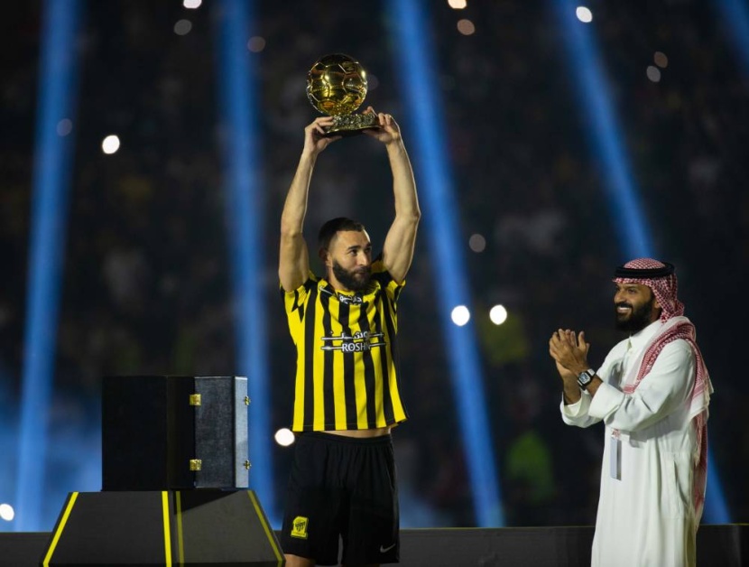 تقديم بنزيما .. نمر في «الجوهرة»