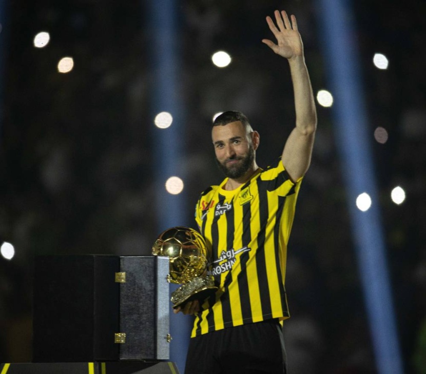 تقديم بنزيما .. نمر في «الجوهرة»