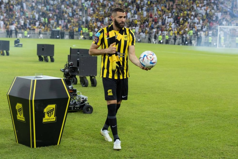 تقديم بنزيما .. نمر في «الجوهرة»