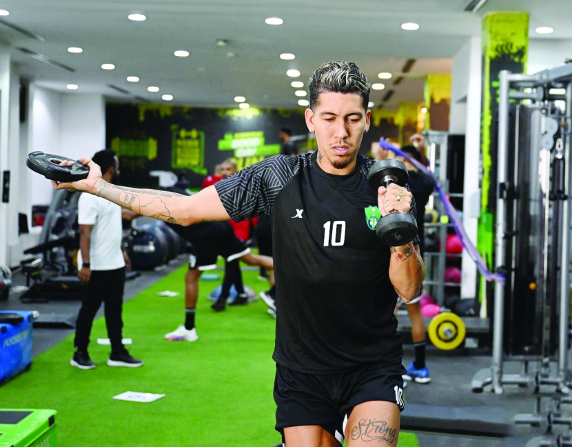 نوبكو راعيا فضيا للنصر .. والأهلي يوقع مع "سكاي"