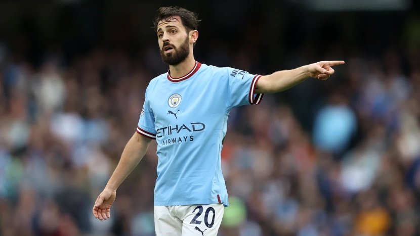 ينافس باريس وبرشلونة .. الهلال يقدم 132 مليون دولار لضم البرتغالي سيلفا