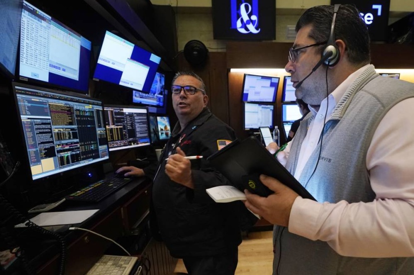 «وول ستريت» تصعد وسط آمال بإنهاء التشديد النقدي .. وشركات التكنولوجيا تتصدر المكاسب «الأوروبية»