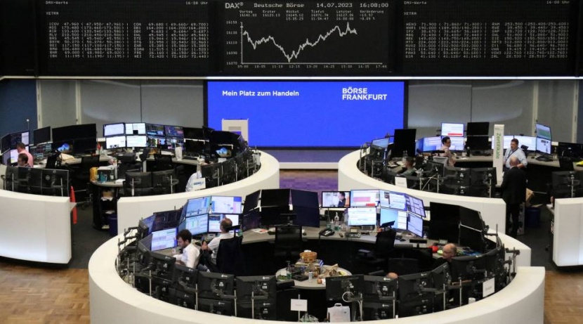 مكاسب البنوك تنعش «وول ستريت» .. وشركات الاتصالات تضغط على «الأوروبية»