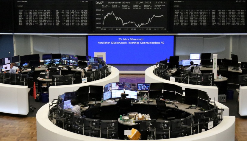 الهدوء يسود الأسهم الأوروبية .. المؤشر السويسري يرتفع بفضل أرباح نوفارتس