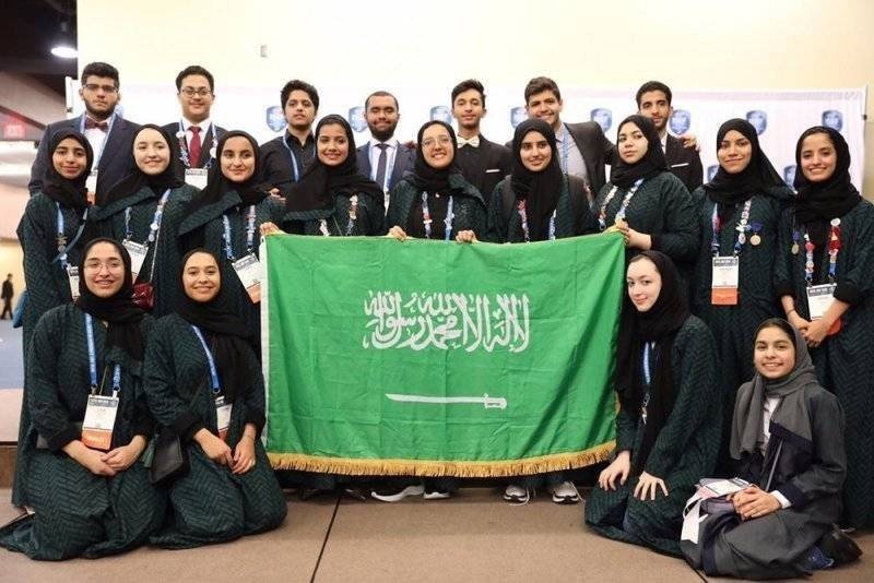 بنات المملكة يحصدن 3 جوائز عالمية في أولمبياد المعلوماتية الأوروبي 2023