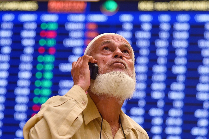 14 % مكاسب بورصة كراتشي منذ اتفاق صندوق النقد