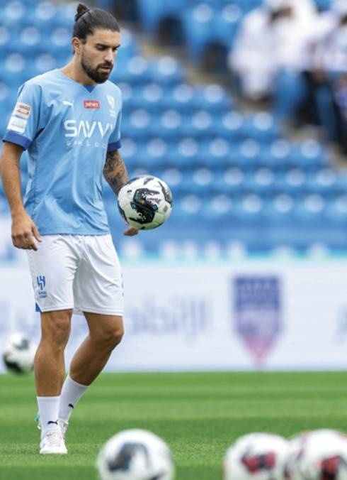 الهلال والنصر .. قمة المتعة