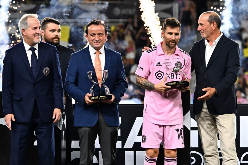 بعد شهرين فقط .. ميسي يتوج بلقبه الأول مع إنتر ميامي