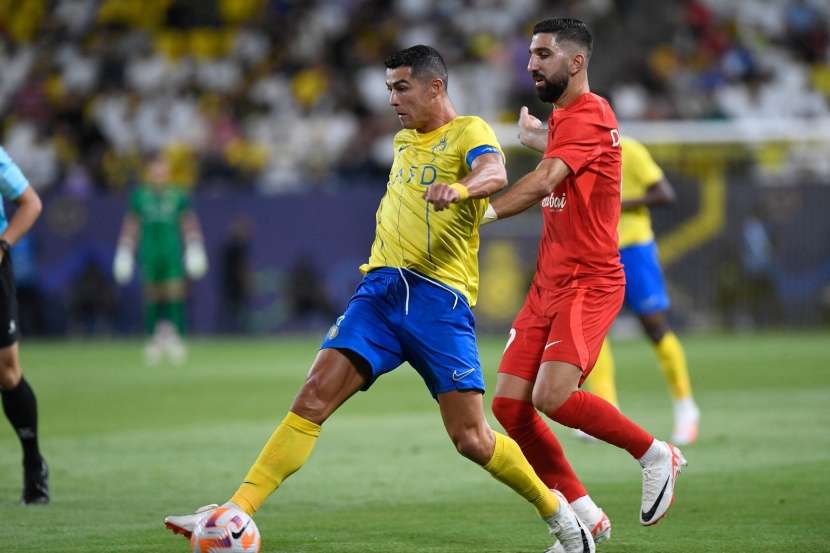 النصر يقلب الطاولة على شباب الأهلي ويتأهل لدور مجموعات أبطال آسيا 