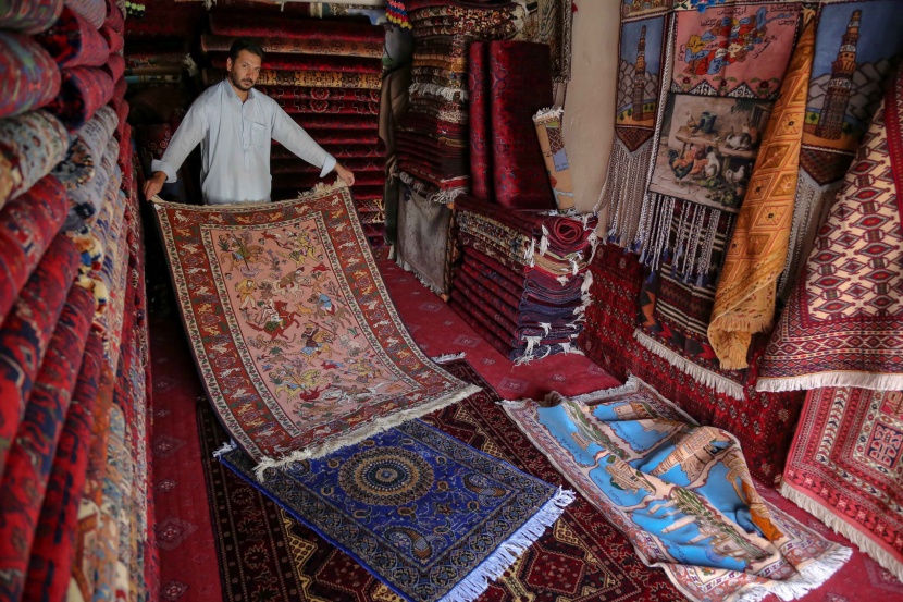 تجارة السجاد تعاود الازدهار في أفغانستان