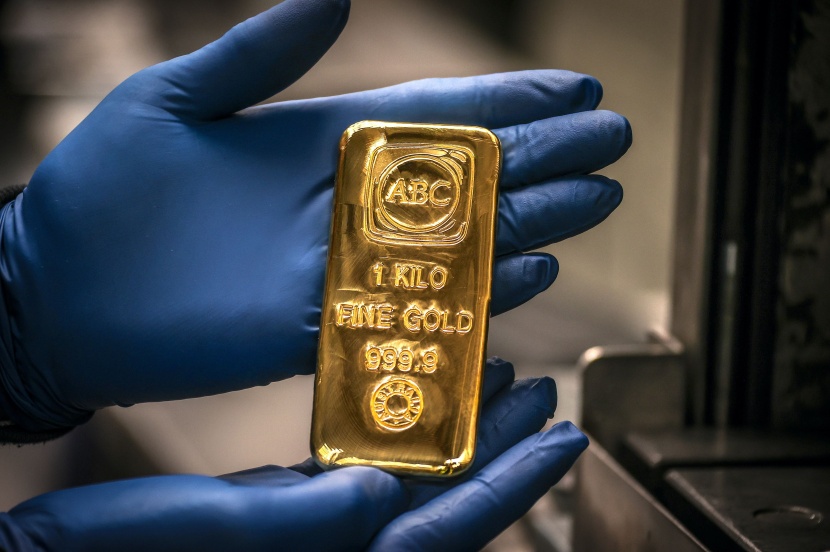 الذهب يرتفع 0.1 % مع تراجع الدولار