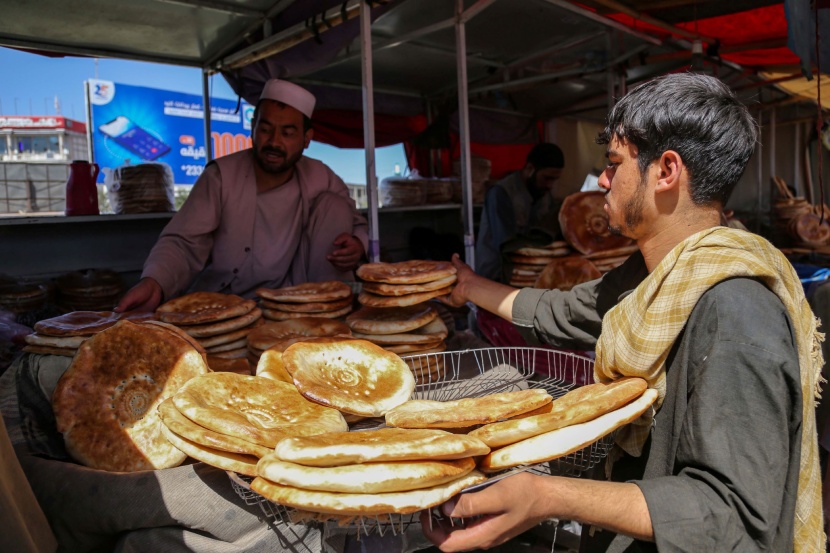 بائعو الخبز