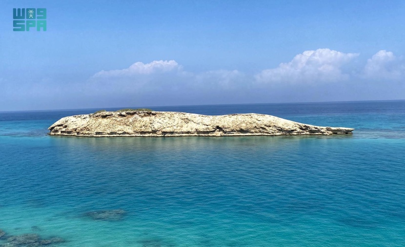 جزر الليث.. عقد لؤلؤ متناثر من الكنوز الطبيعية الفاخرة في عمق البحر الأحمر