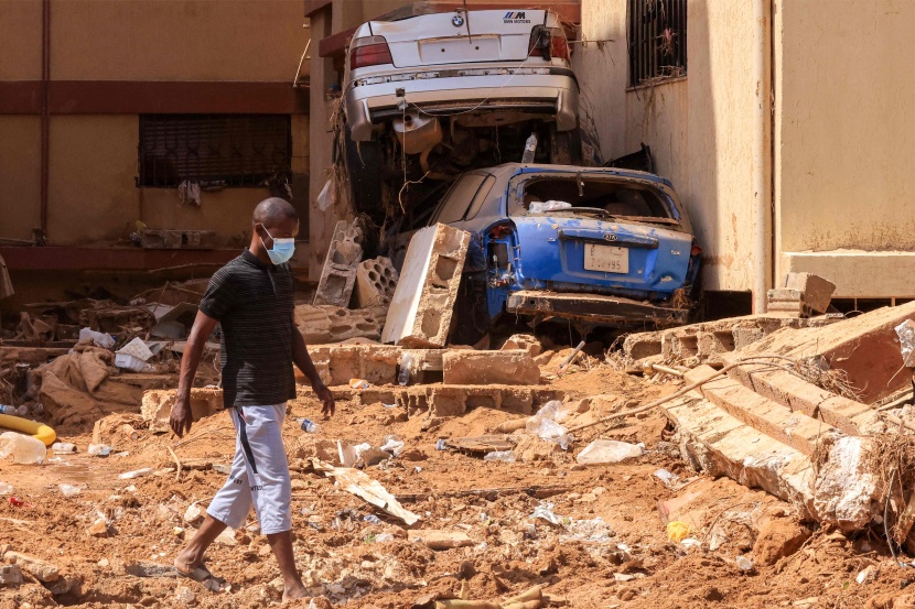 في درنة المنكوبة .. سكان تحت الصدمة يروون اللحظات الأولى للكارثة 