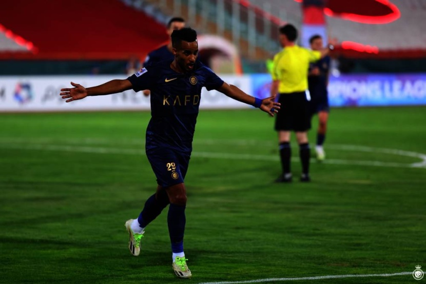 نصر على برسيبوليس والملعب