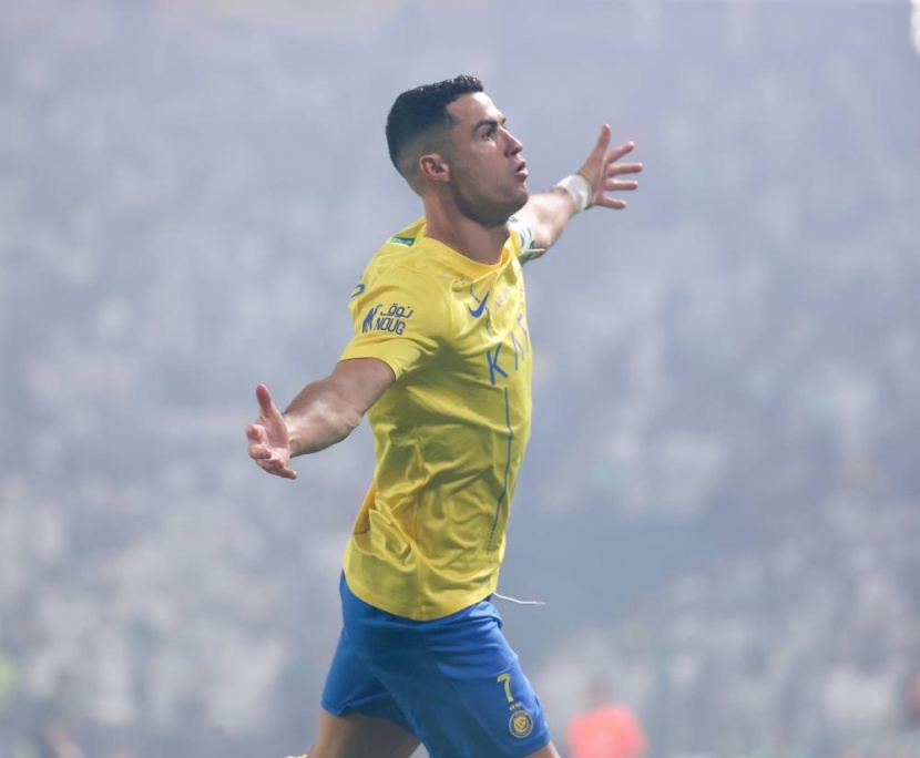 النصر والوحدة .. الضرب بـ 4