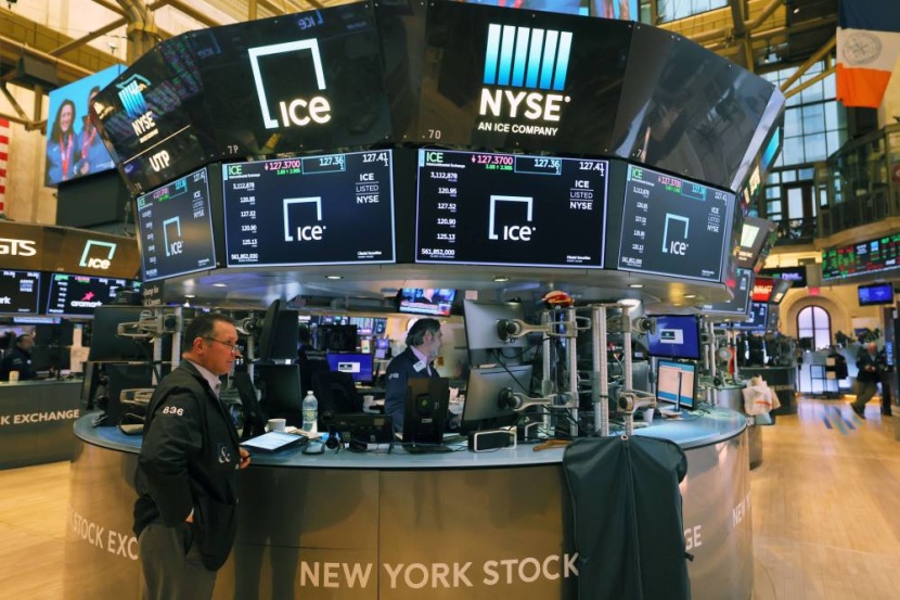 تراجعات الأسهم الأمريكية لم تخرج عن السيطرة .. علامات قليلة على فرار المستثمرين