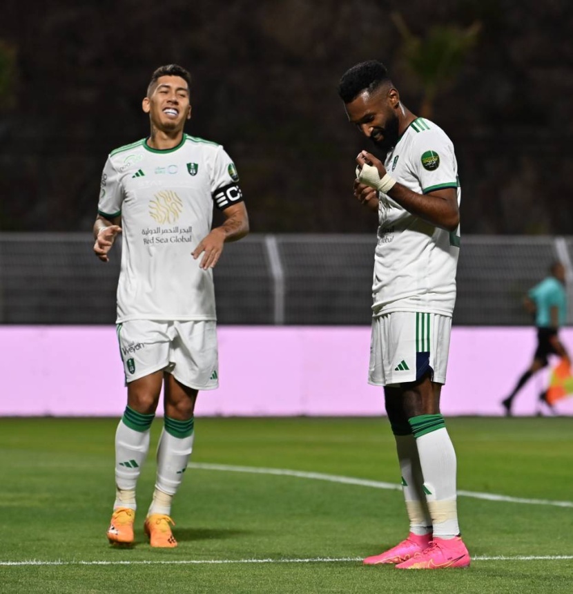 الأهلي على العين