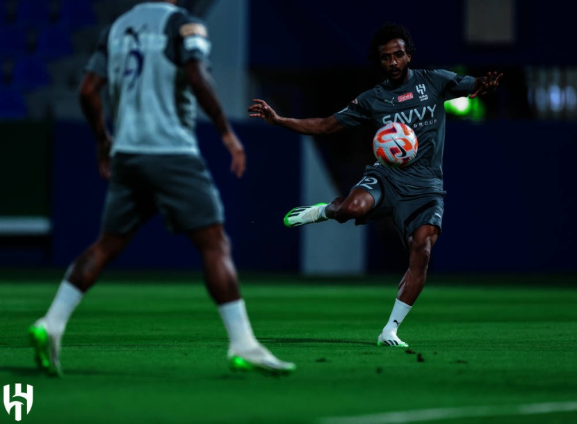 الهلال .. مناورة وجمل تكتيكية