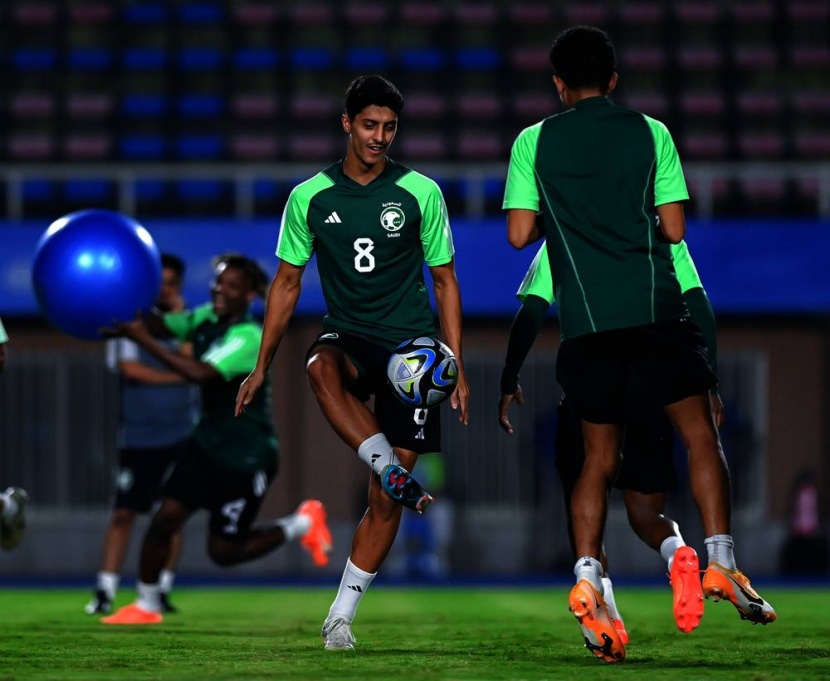 الأخضر يستعد للهند بالتسديد