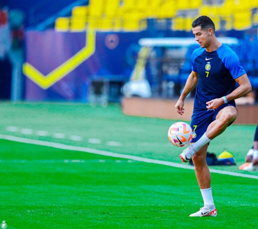 .. وتغريم كاسترو 20 ألفا