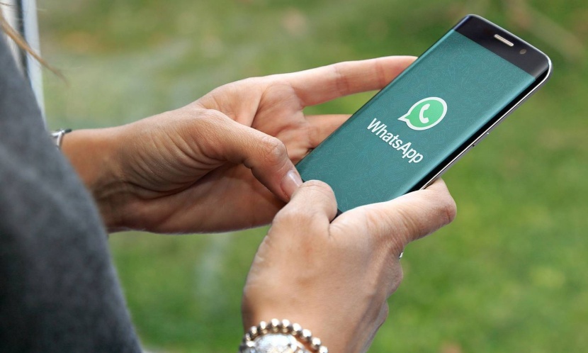 خلل يصيب "واتساب" و"فيسبوك" دون معرفة السبب
