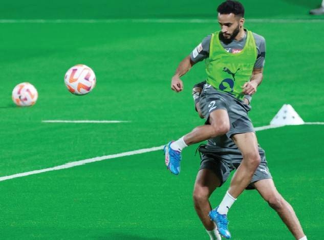 «هلال 19» يجهز الهلال للخليج