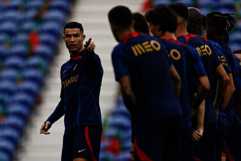 رونالدو: سألعب حتى 45 عاما