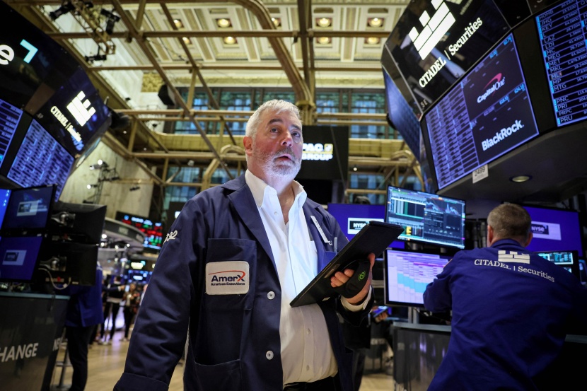 تراجع جماعي لأسهم أمريكا .. ناسداك يخسر 1.5%