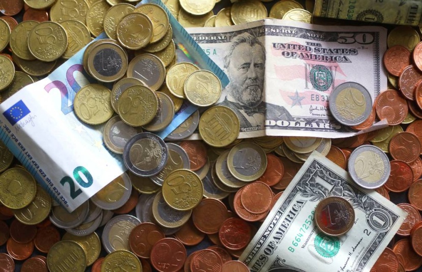 إدارة الثروات .. لماذا تلاحق البنوك الكبرى سوقا متراجعة؟