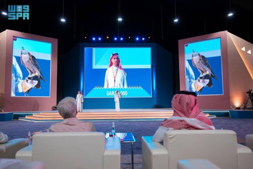 بيع صقرين بـ 154 ألف ريال في الليلة الـ 16 لمزاد نادي الصقور