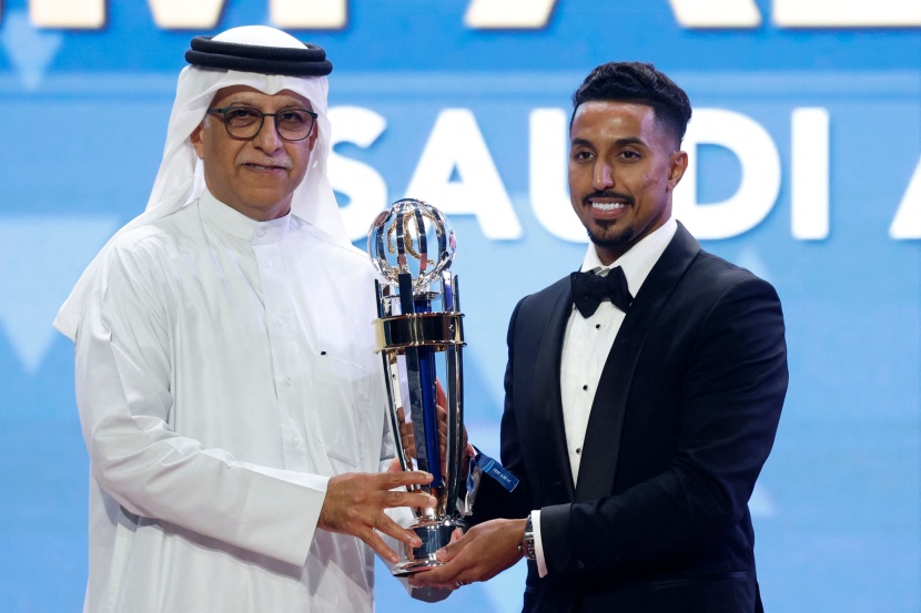سالم الدوسري أفضل لاعب في آسيا