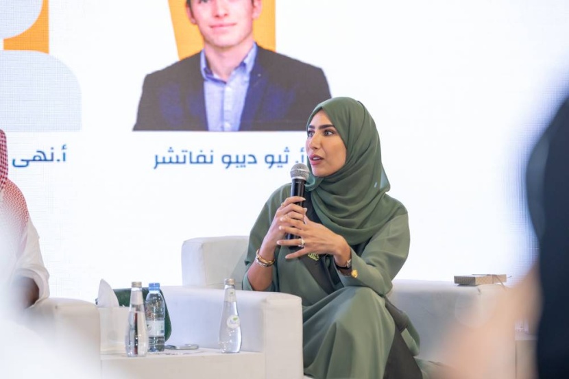 «رقمنة المخطوطات» محط اهتمام خبراء سعوديين وعالميين بمعرض الكتاب