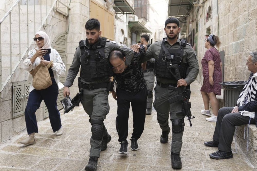 الخارجية الفلسطينية تدين التصعيد الإسرائيلي ضد الأسرى