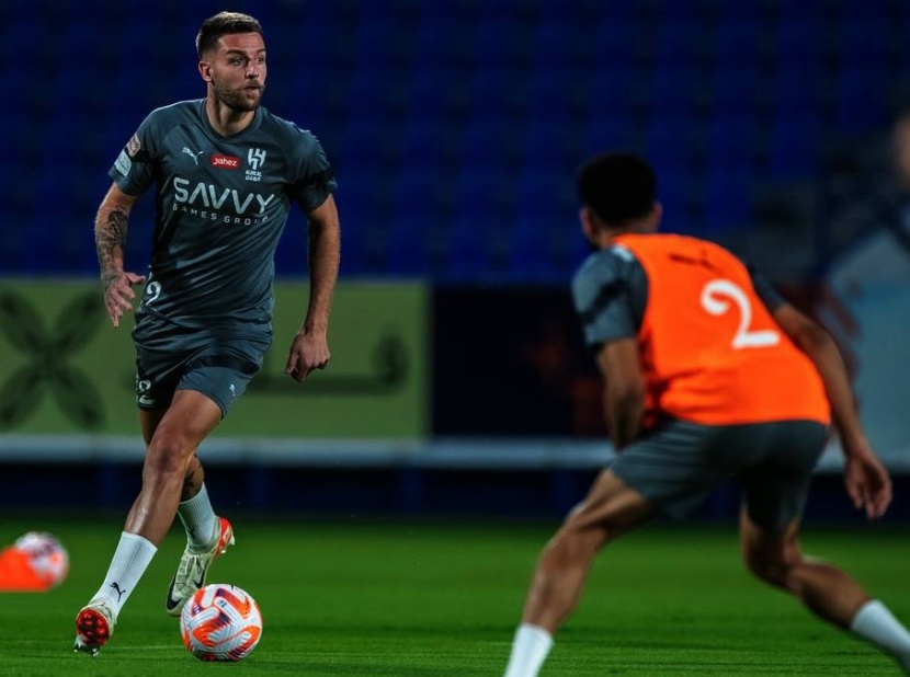 الهلال .. نيمار يغادر للبرازيل