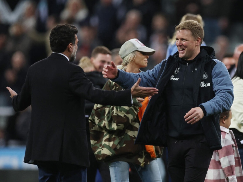 مدرب نيوكاسل: سنصبح أكبر ناد في العالم