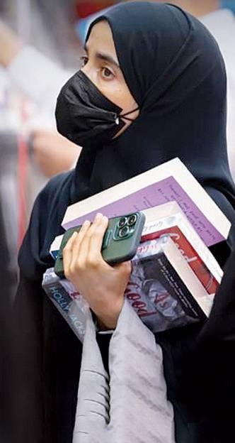 ليال فنية كبيرة تزف معرض الرياض الدولي للكتاب في يومه الأخير
